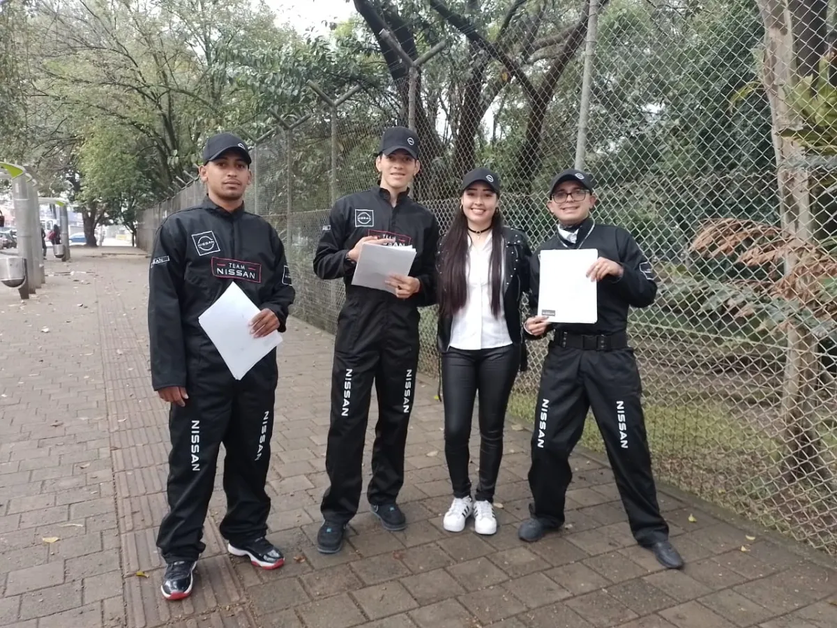 ORS Eventos realizando servicio de volanteo estratégico para empresas